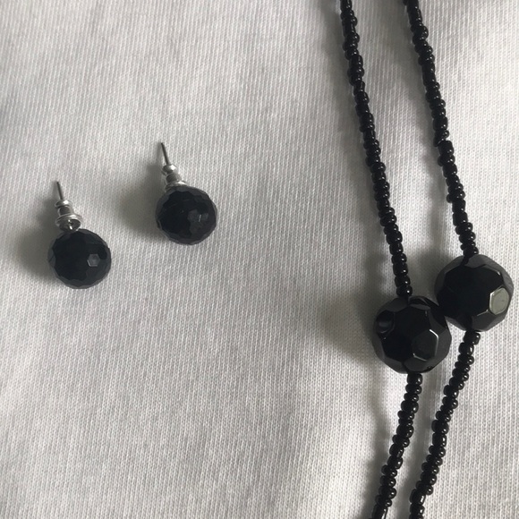 Black Bead Necklace and Earring Set - Picture 2 of 2